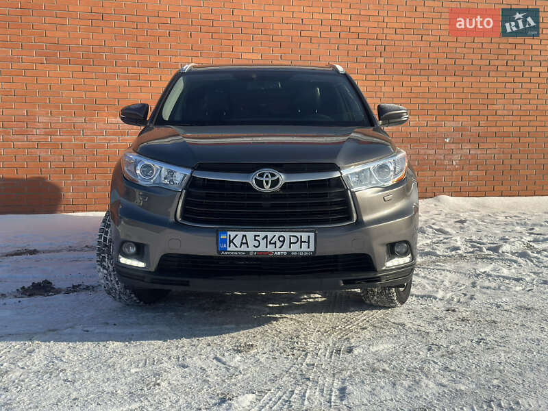 Внедорожник / Кроссовер Toyota Highlander 2014 в Киеве фото 2 Внедорожник / Кроссовер Toyota Highlander 2014 в Киеве