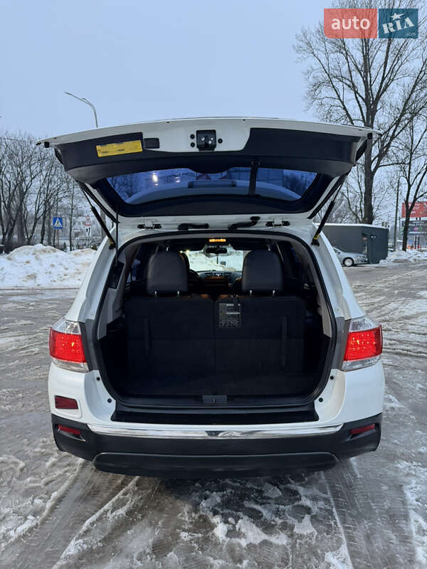 Внедорожник / Кроссовер Toyota Highlander 2011 в Тернополе фото 45 Внедорожник / Кроссовер Toyota Highlander 2011 в Тернополе