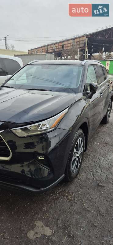 Внедорожник / Кроссовер Toyota Highlander 2022 в Кременчуге фото Внедорожник / Кроссовер Toyota Highlander 2022 в Кременчуге