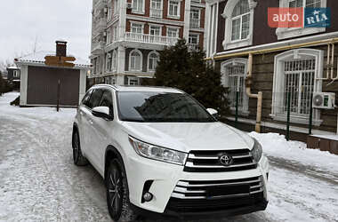 Toyota Highlander 2018