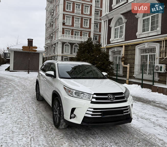 Toyota Highlander 2018