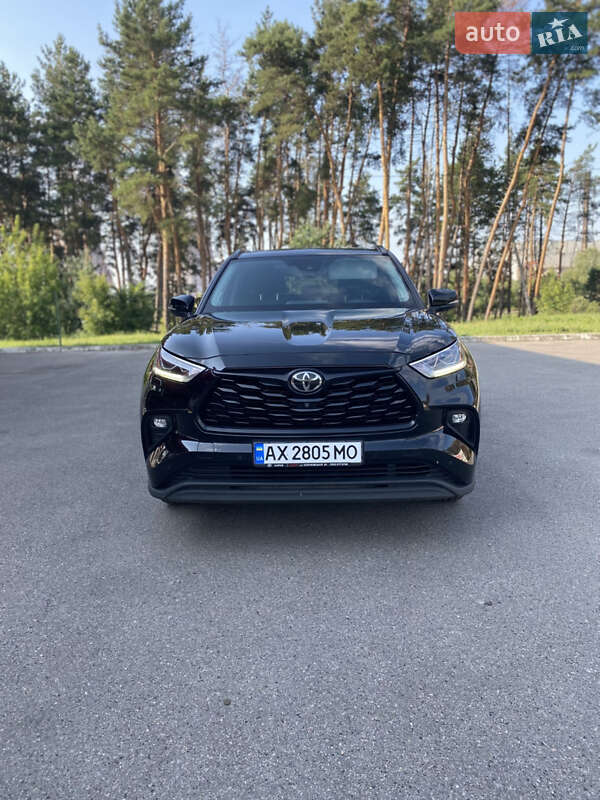 Toyota Highlander 2020