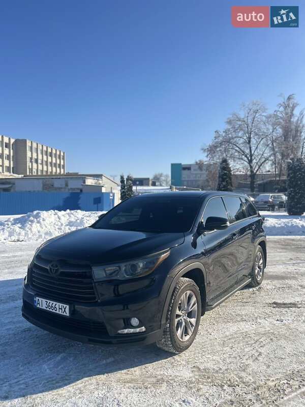 Внедорожник / Кроссовер Toyota Highlander 2015 в Белой Церкви