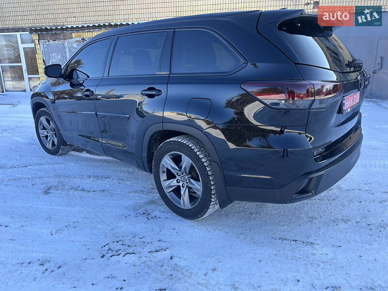 Внедорожник / Кроссовер Toyota Highlander 2019 в Харькове