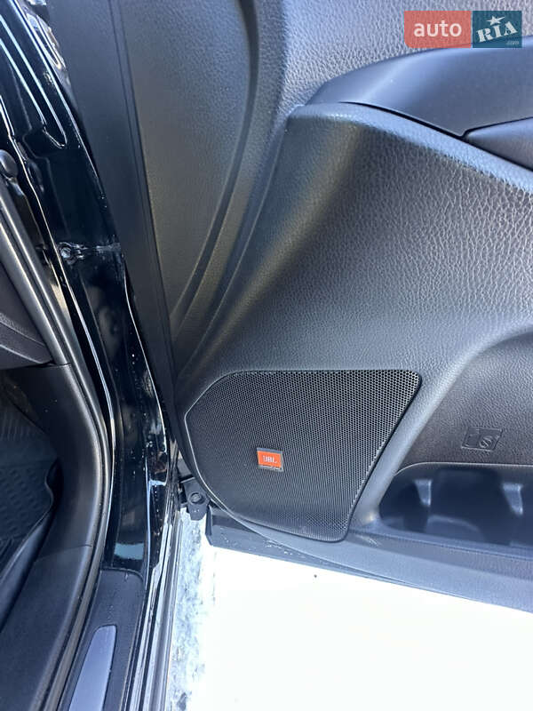 Внедорожник / Кроссовер Toyota Highlander 2019 в Харькове