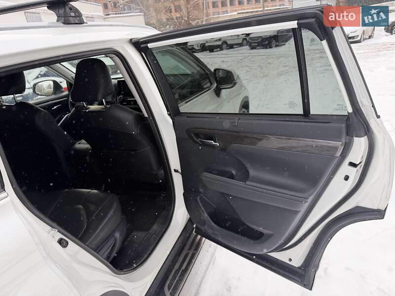 Внедорожник / Кроссовер Toyota Highlander 2020 в Киеве