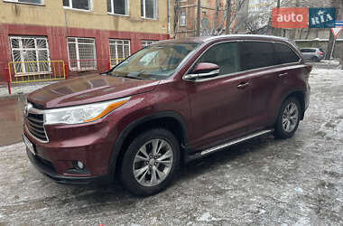 Позашляховик / Кросовер Toyota Highlander 2014 в Одесі