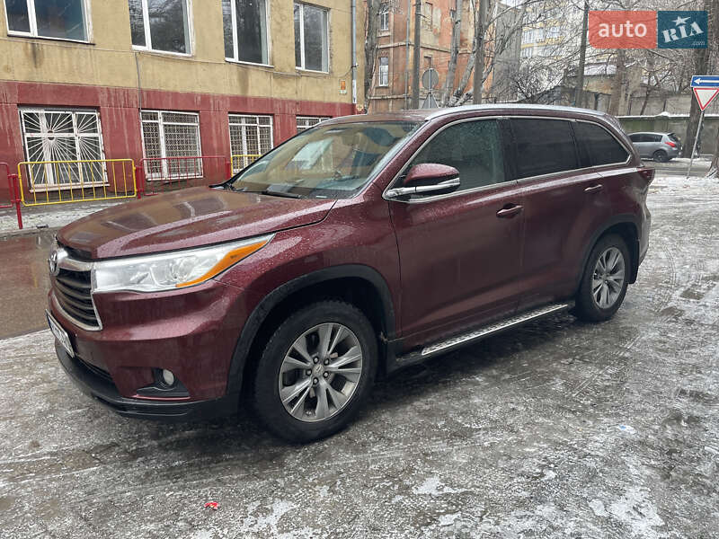 Toyota Highlander 2014