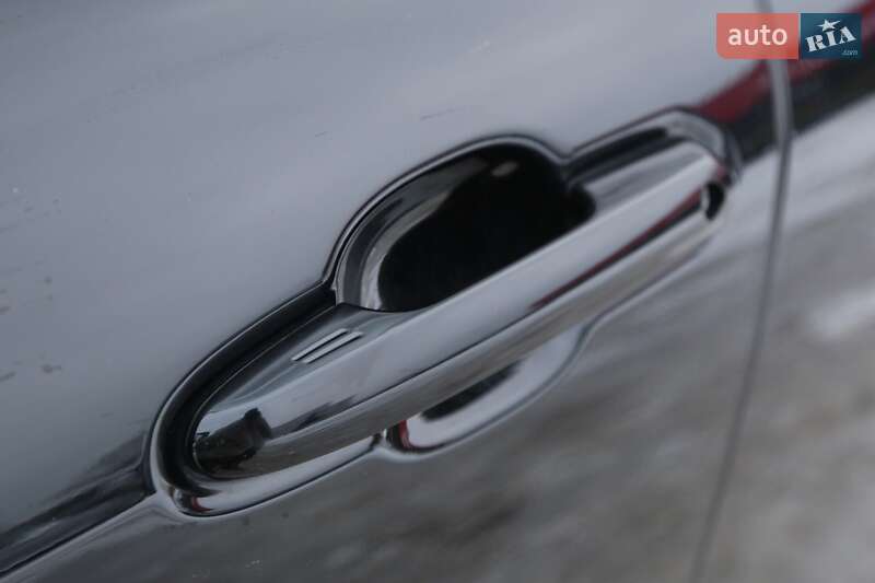 Внедорожник / Кроссовер Toyota Highlander 2021 в Киеве фото 34 Внедорожник / Кроссовер Toyota Highlander 2021 в Киеве