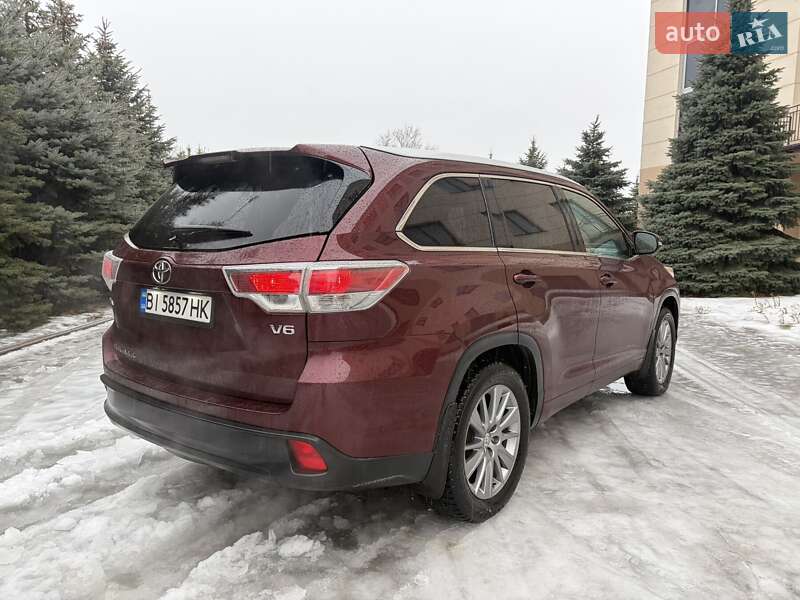 Внедорожник / Кроссовер Toyota Highlander 2014 в Харькове фото 7 Внедорожник / Кроссовер Toyota Highlander 2014 в Харькове