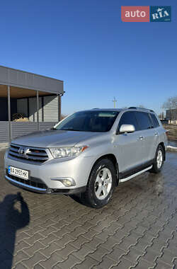 Внедорожник / Кроссовер Toyota Highlander 2011 в Врадиевке
