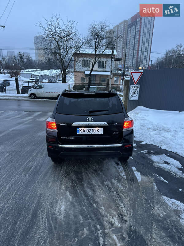 Внедорожник / Кроссовер Toyota Highlander 2011 в Киеве фото 9 Внедорожник / Кроссовер Toyota Highlander 2011 в Киеве