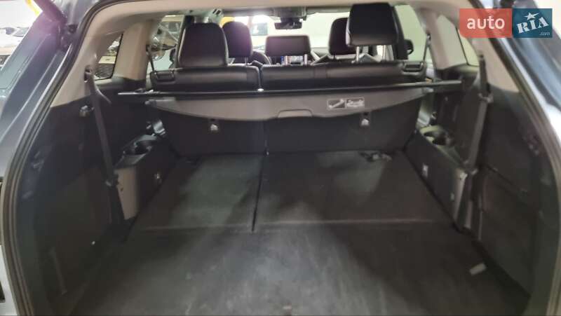 Позашляховик / Кросовер Toyota Highlander 2021 в Києві