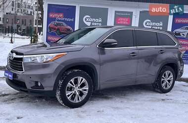 Внедорожник / Кроссовер Toyota Highlander 2015 в Львове