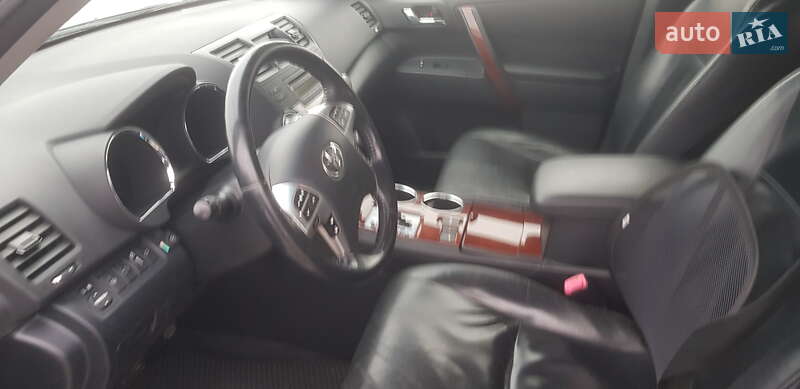 Внедорожник / Кроссовер Toyota Highlander 2011 в Киеве фото 7 Внедорожник / Кроссовер Toyota Highlander 2011 в Киеве