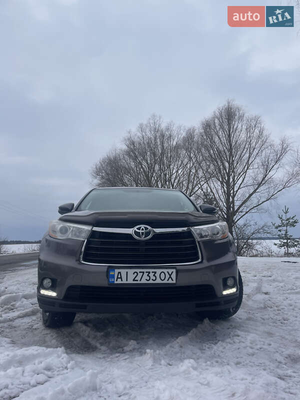 Внедорожник / Кроссовер Toyota Highlander 2014 в Броварах фото 3 Внедорожник / Кроссовер Toyota Highlander 2014 в Броварах