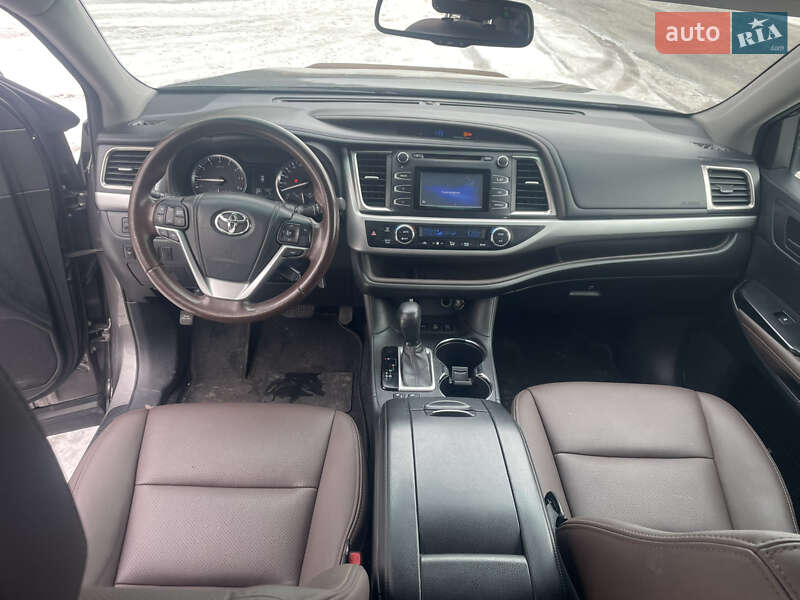 Внедорожник / Кроссовер Toyota Highlander 2014 в Броварах фото 7 Внедорожник / Кроссовер Toyota Highlander 2014 в Броварах