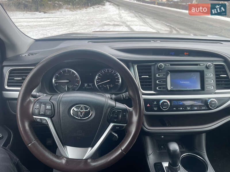Внедорожник / Кроссовер Toyota Highlander 2014 в Броварах фото 13 Внедорожник / Кроссовер Toyota Highlander 2014 в Броварах