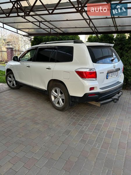 Внедорожник / Кроссовер Toyota Highlander 2011 в Полтаве фото 2 Внедорожник / Кроссовер Toyota Highlander 2011 в Полтаве