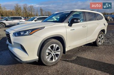 Позашляховик / Кросовер Toyota Highlander 2020 в Львові