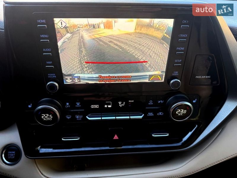 Позашляховик / Кросовер Toyota Highlander 2020 в Хмельницькому