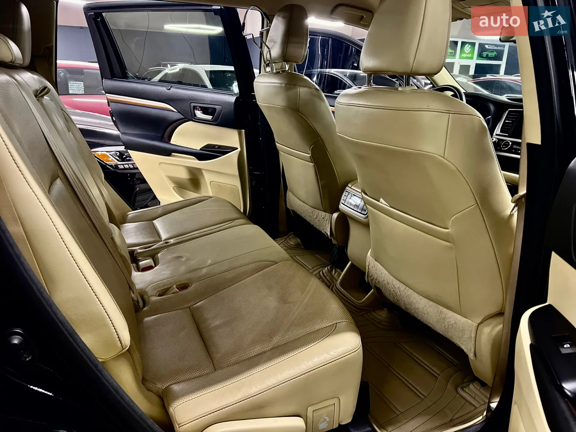 2017 Toyota Highlander - мініатюра 20