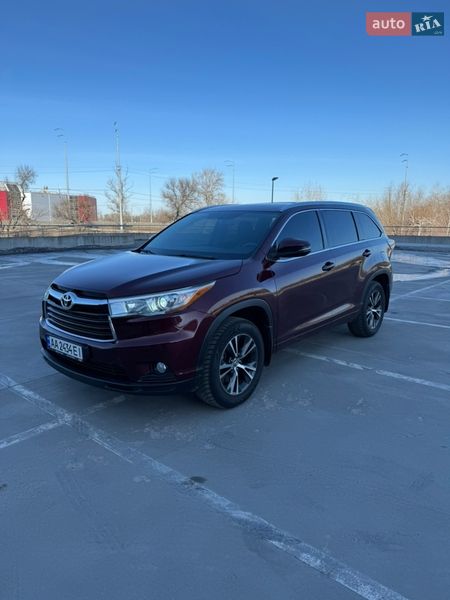 Toyota Highlander 2016
