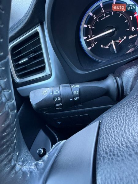 Внедорожник / Кроссовер Toyota Highlander 2016 в Киеве