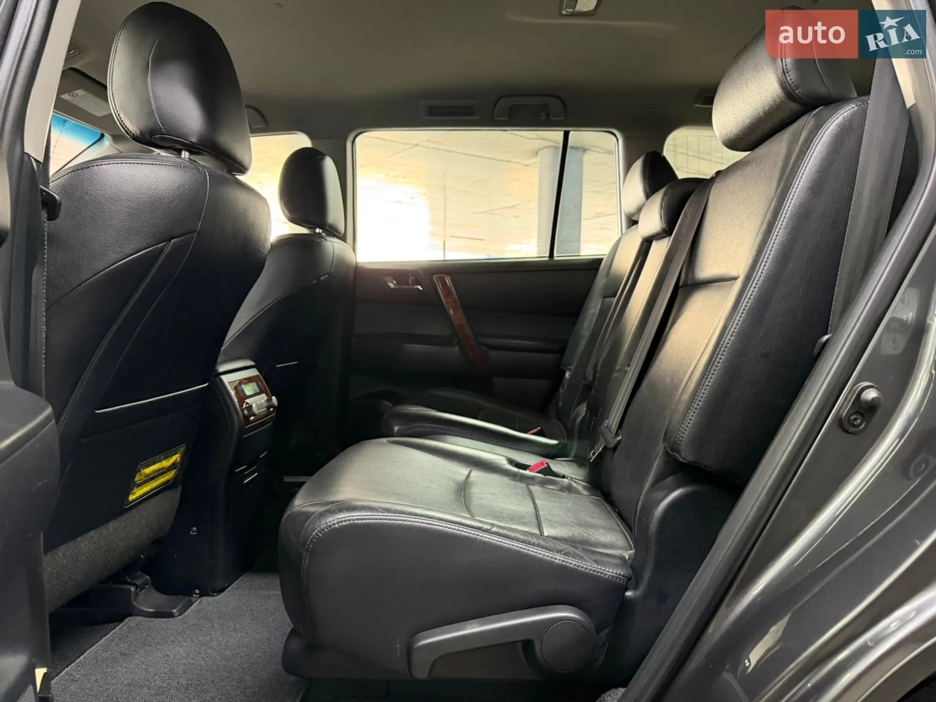 2010 Toyota Highlander - мініатюра 25