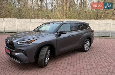 Позашляховик / Кросовер Toyota Highlander 2025 в Львові
