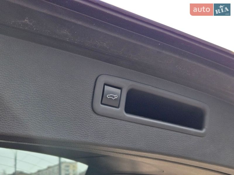 Внедорожник / Кроссовер Toyota Highlander 2022 в Киеве