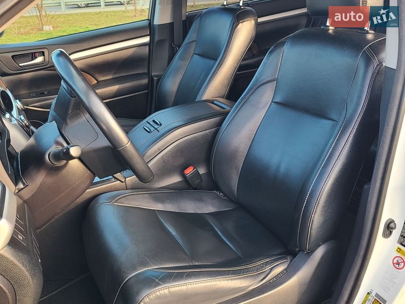 Внедорожник / Кроссовер Toyota Highlander 2018 в Киеве фото 29 Внедорожник / Кроссовер Toyota Highlander 2018 в Киеве