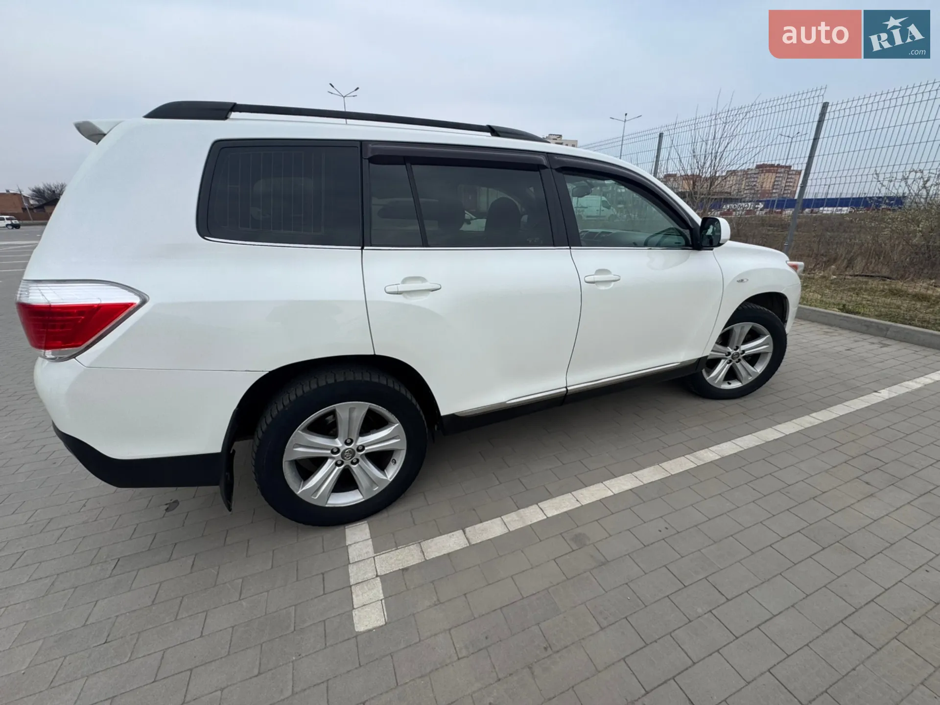 2010 Toyota Highlander - мініатюра 7