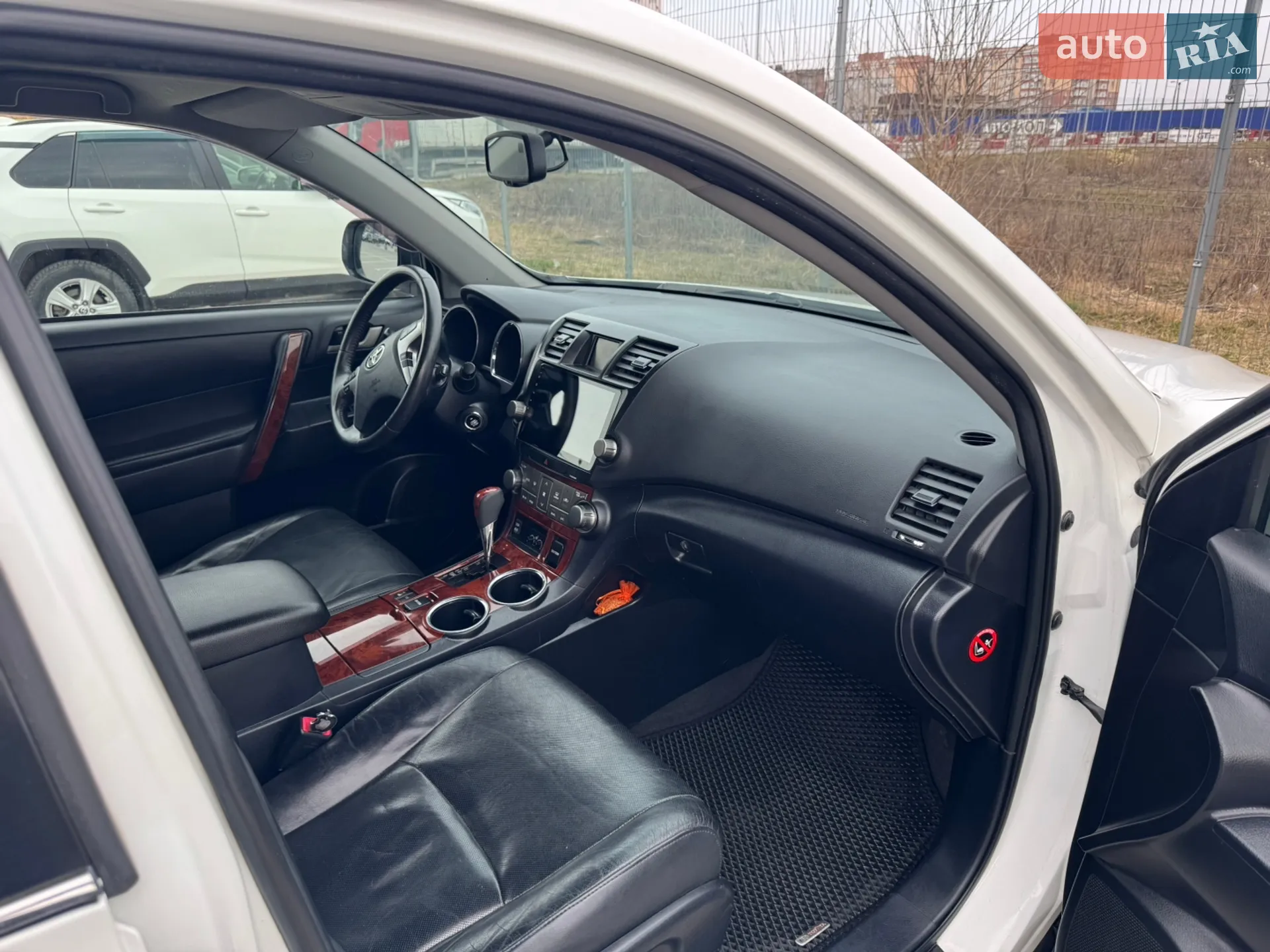 2010 Toyota Highlander - мініатюра 26