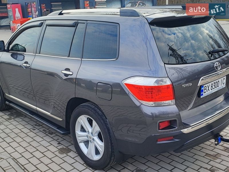 Позашляховик / Кросовер Toyota Highlander 2011 в Кам'янець-Подільському