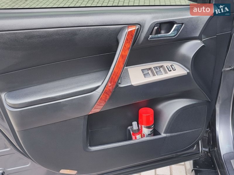 Позашляховик / Кросовер Toyota Highlander 2011 в Кам'янець-Подільському