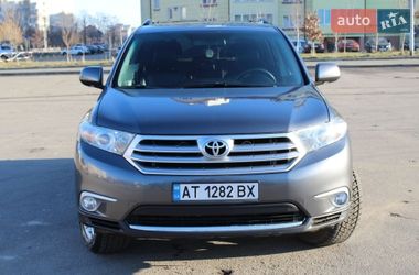 Позашляховик / Кросовер Toyota Highlander 2011 в Івано-Франківську