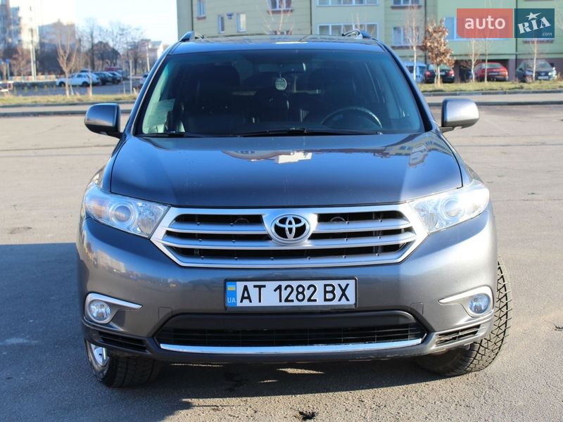 Toyota Highlander 2011