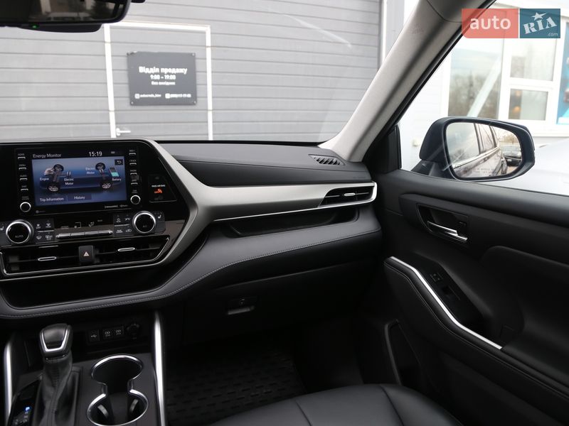 Позашляховик / Кросовер Toyota Highlander 2021 в Києві фото 16 Позашляховик / Кросовер Toyota Highlander 2021 в Києві