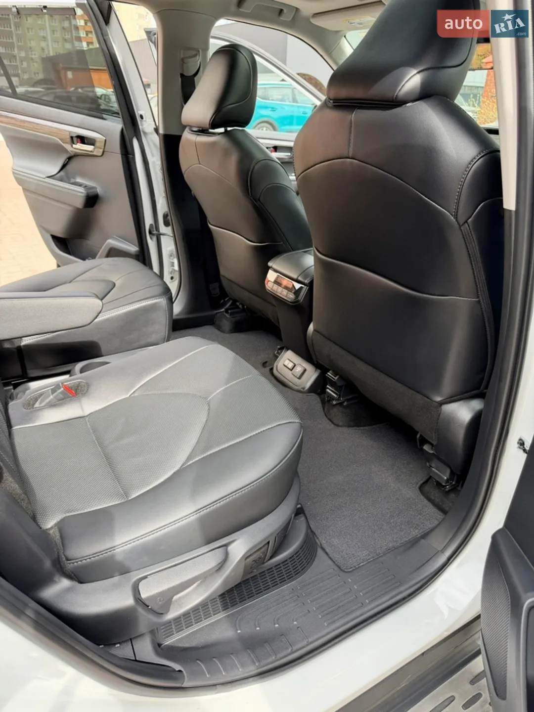 2025 Toyota Highlander - мініатюра 15