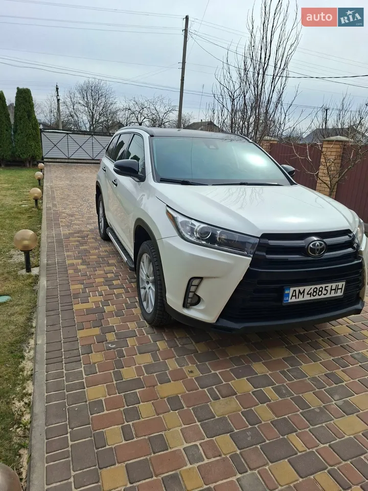 2017 Toyota Highlander - мініатюра 17