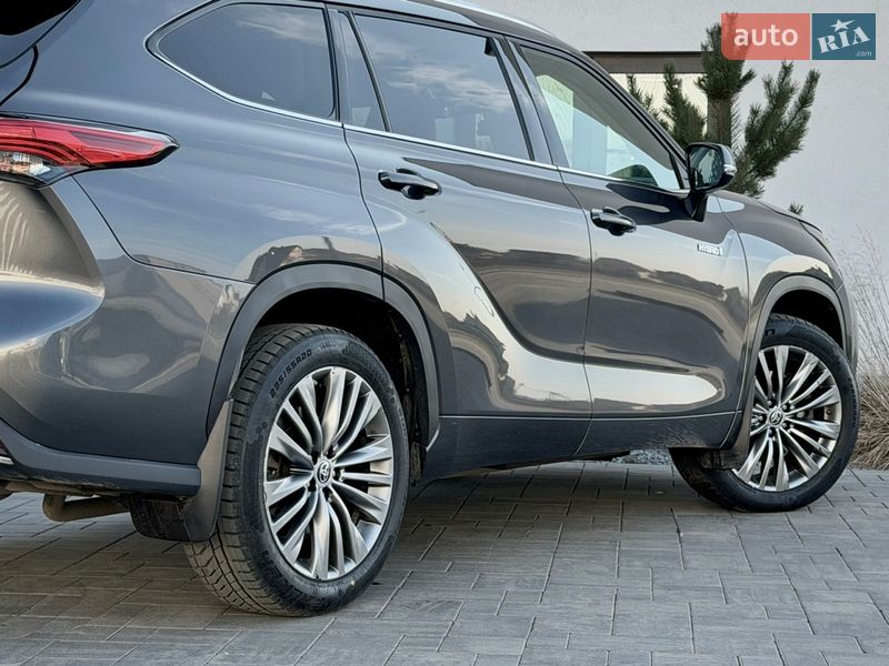 Позашляховик / Кросовер Toyota Highlander 2021 в Луцьку фото 20 Позашляховик / Кросовер Toyota Highlander 2021 в Луцьку
