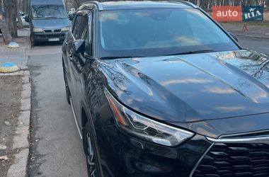 Позашляховик / Кросовер Toyota Highlander 2021 в Одесі