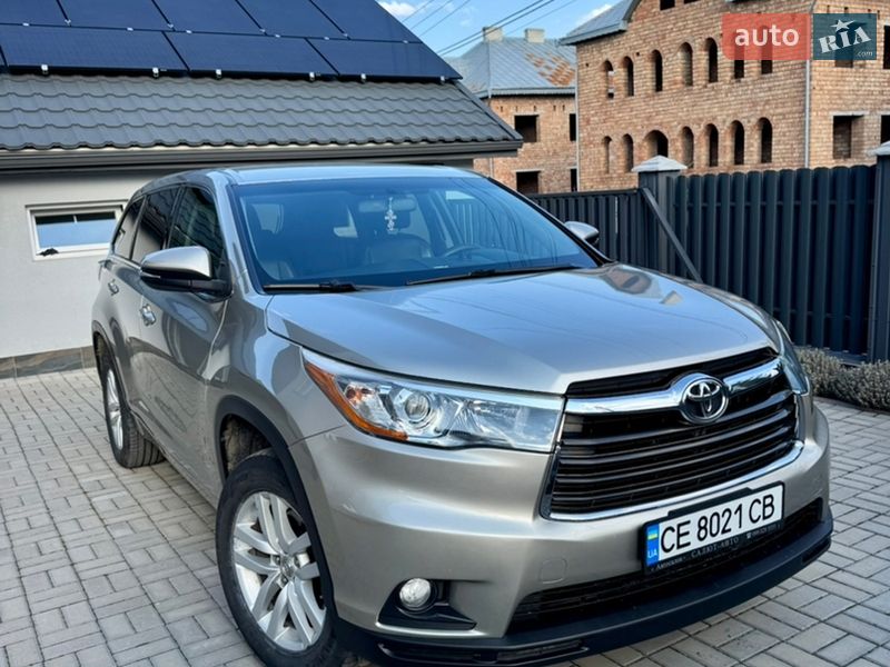 Toyota Highlander 2015
