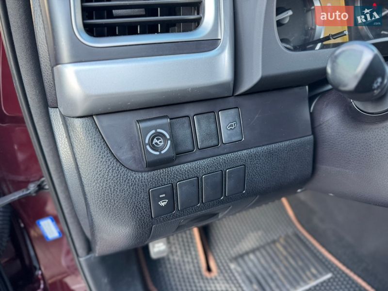 Позашляховик / Кросовер Toyota Highlander 2015 в Києві