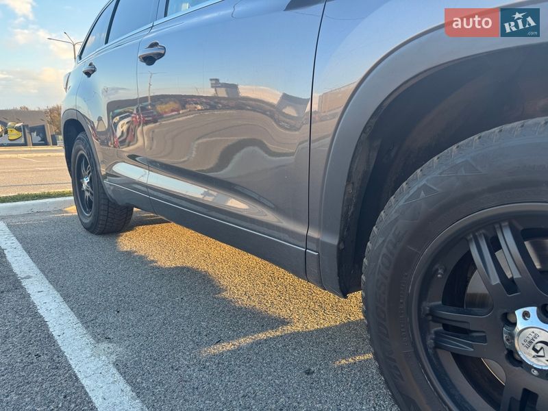Позашляховик / Кросовер Toyota Highlander 2014 в Києві