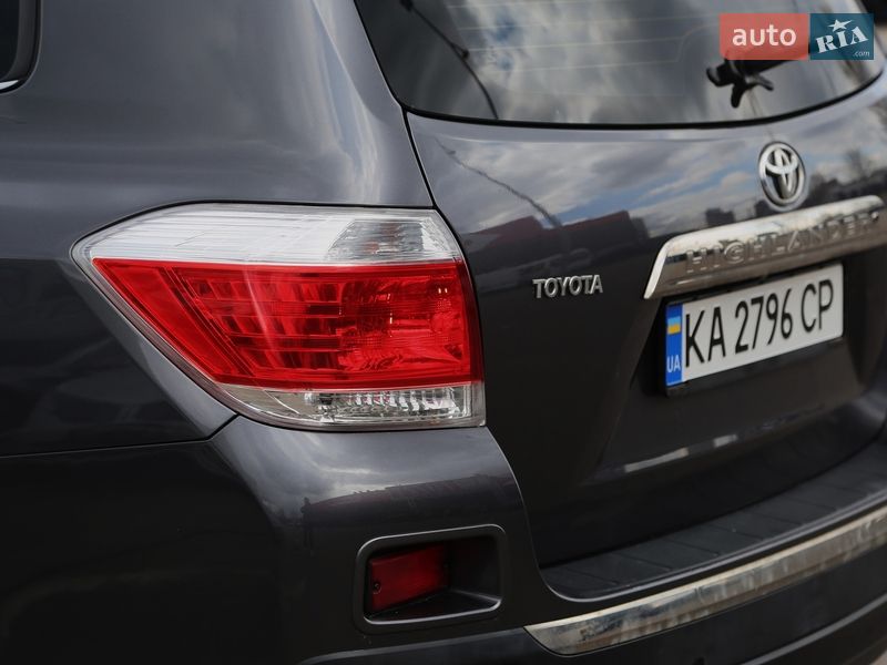 Позашляховик / Кросовер Toyota Highlander 2012 в Києві фото 8 Позашляховик / Кросовер Toyota Highlander 2012 в Києві