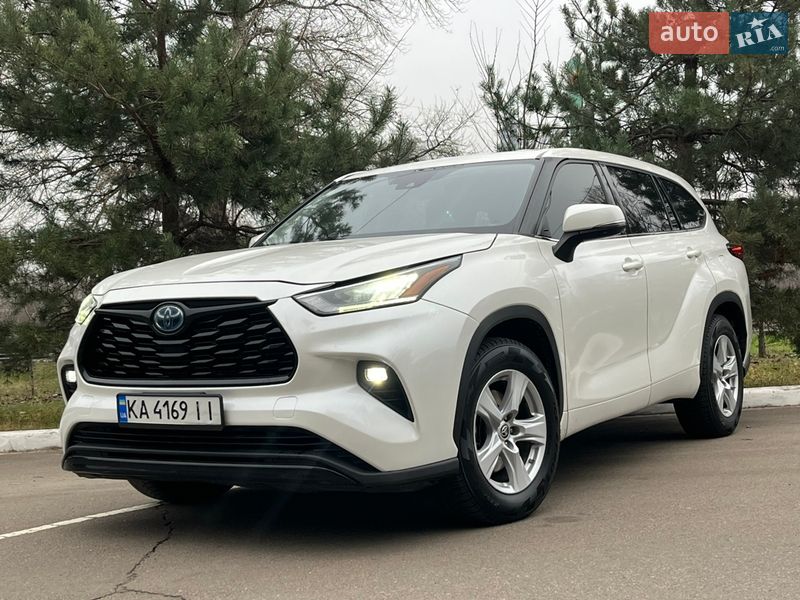 Toyota Highlander 2020