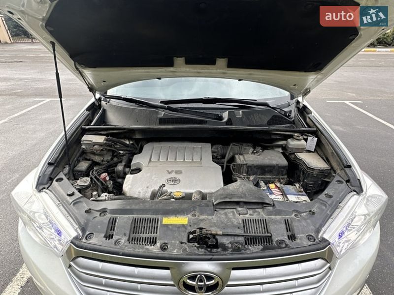 Позашляховик / Кросовер Toyota Highlander 2012 в Білогородці фото 40 Позашляховик / Кросовер Toyota Highlander 2012 в Білогородці