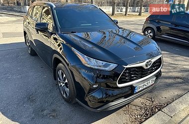 Внедорожник / Кроссовер Toyota Highlander 2020 в Одессе